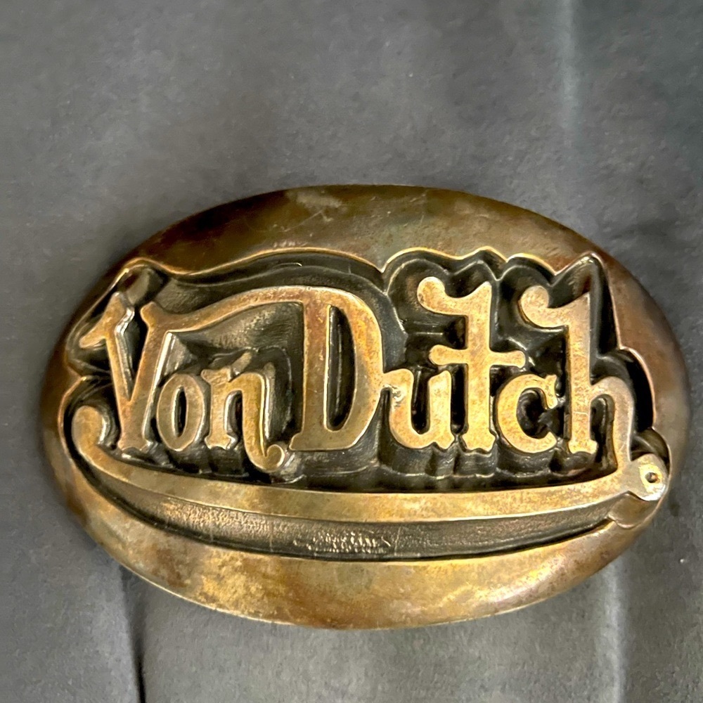 Belt buckle